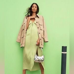 H&M Green V-Neck Cut-Out Dress